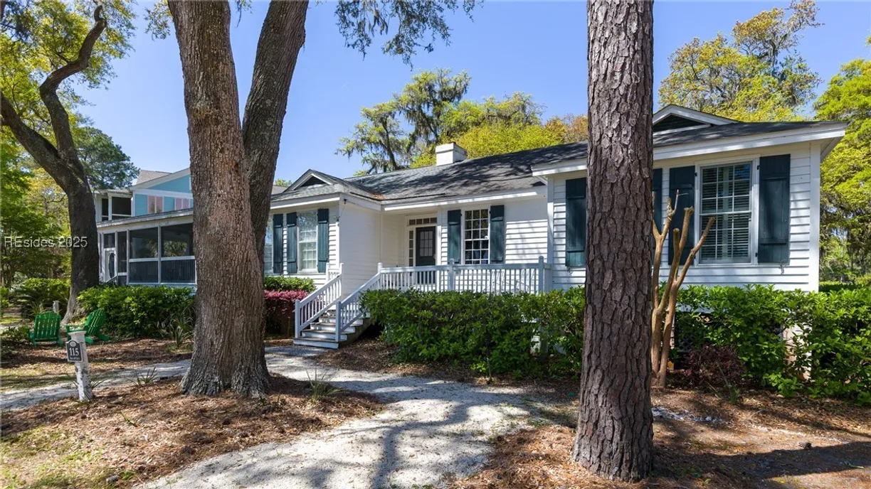 Charleston, SC Real Estate | View 115 Ave Of Oaks | Listing