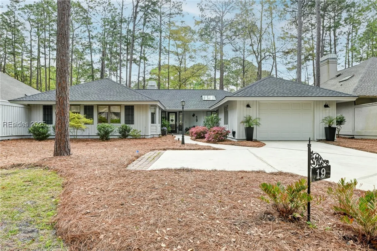Charleston, SC Real Estate | View 19 Adventure Galley Lane | 3 Beds, 2 Baths