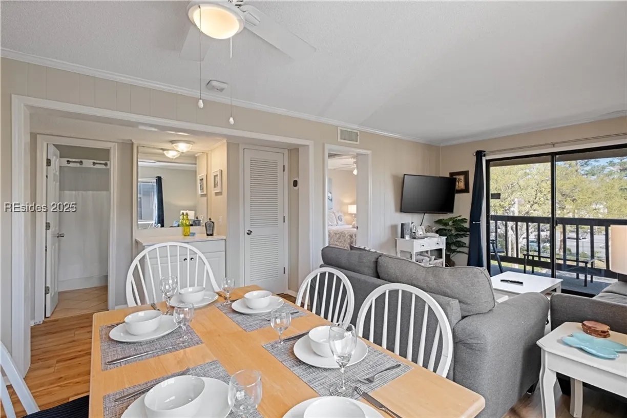 Charleston, SC Real Estate | View 40 Folly Field Road, C13 | Listing