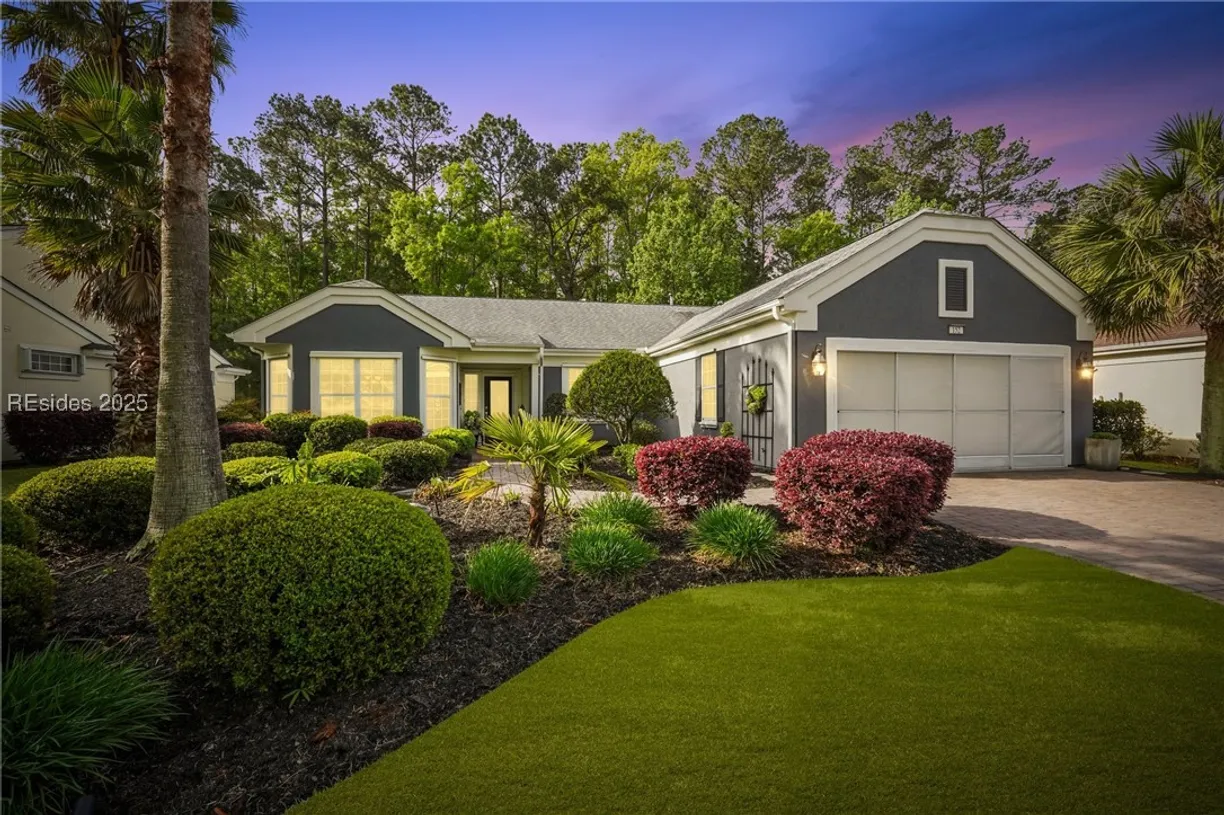 Charleston, SC Real Estate | View 152 Doncaster Lane | 2 Beds, 2 Baths