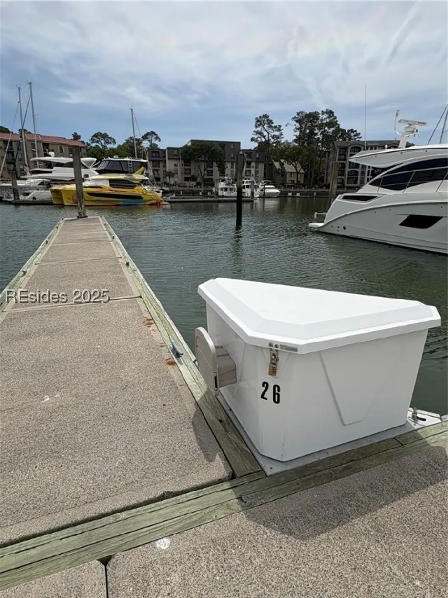 Charleston, SC Real Estate | View 26 Harbour Town Yacht Basin | Listing