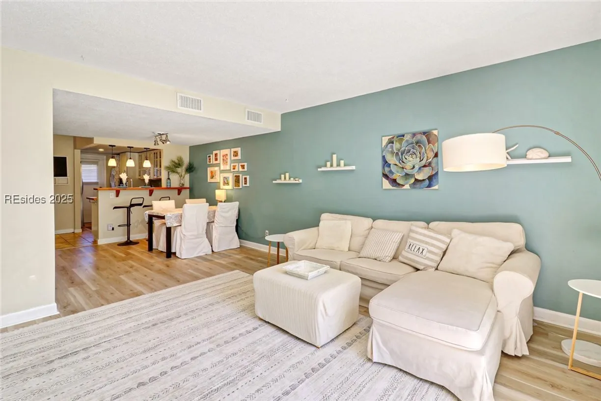 Charleston, SC Real Estate | View 32 S Forest Beach, 31 | Listing