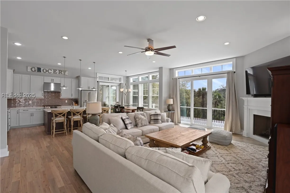 Charleston, SC Real Estate | View 10 Shear Water Drive | Listing