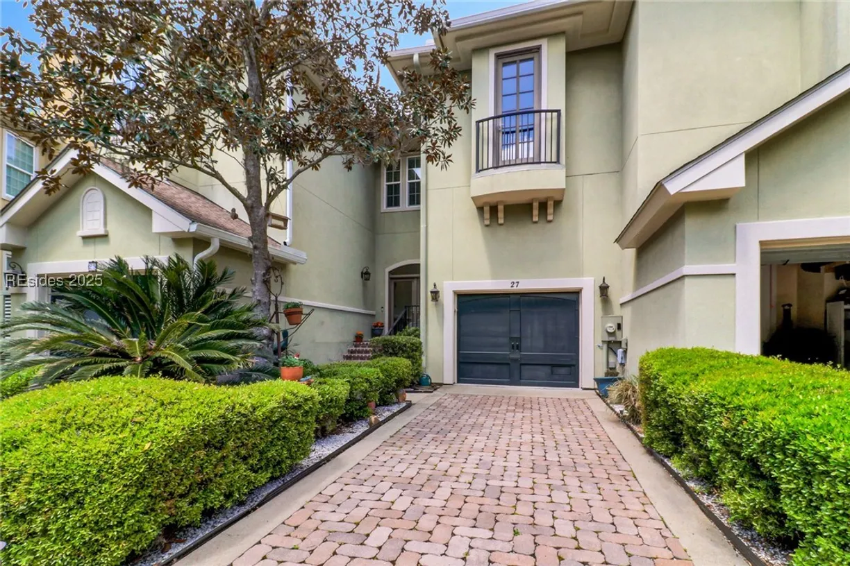 Charleston, SC Real Estate | View 27 Seagrass Landing Court | 3 Beds, 2 Baths