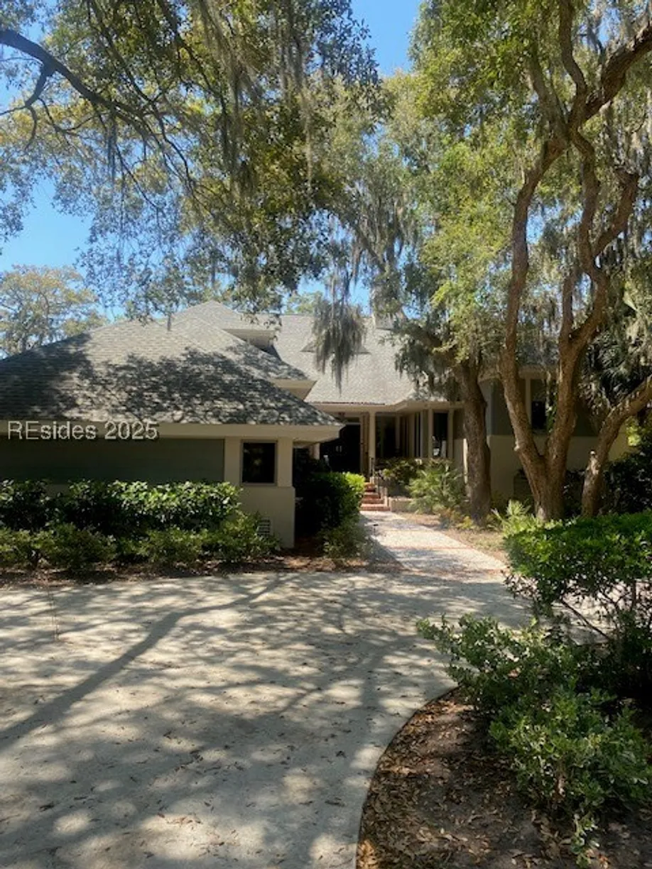 Charleston, SC Real Estate | View 30 Marshview Drive | 3 Beds, 3 Baths