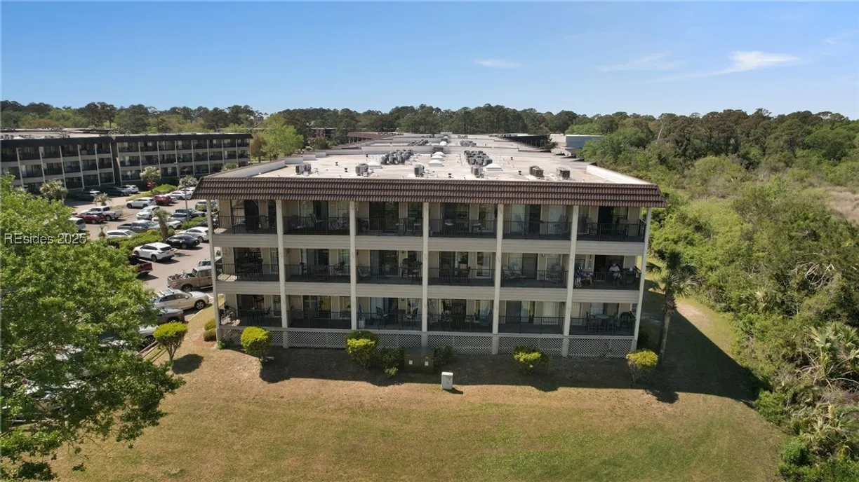 Charleston, SC Real Estate | View 40 Folly Field Road, C131 | 1 Bed, 1 Bath