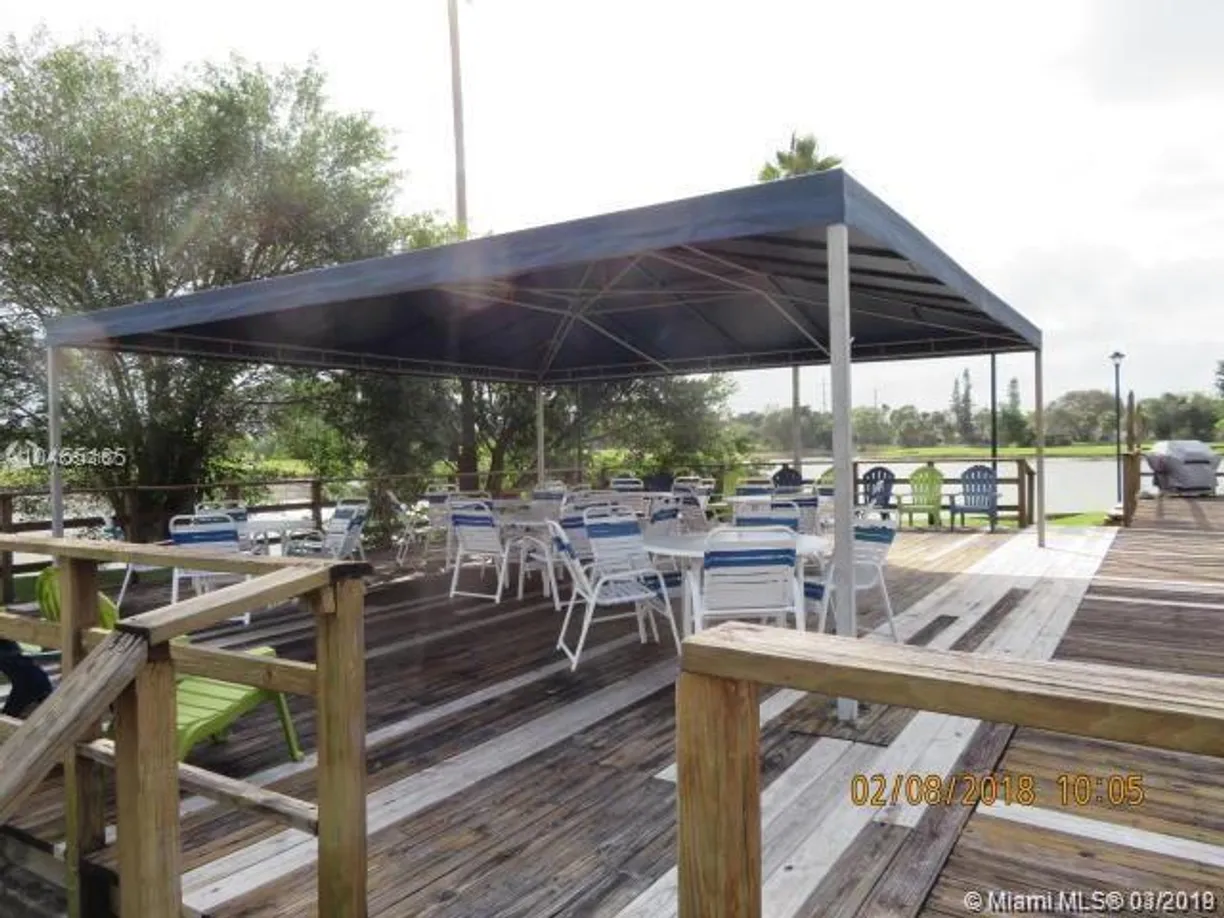 South Florida Real Estate | View 4164 Inverrary Dr, 813 | Listing