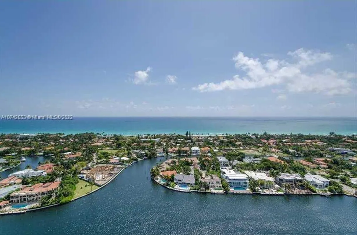 South Florida Real Estate | View 3802 NE 207th St, 2802 | Listing