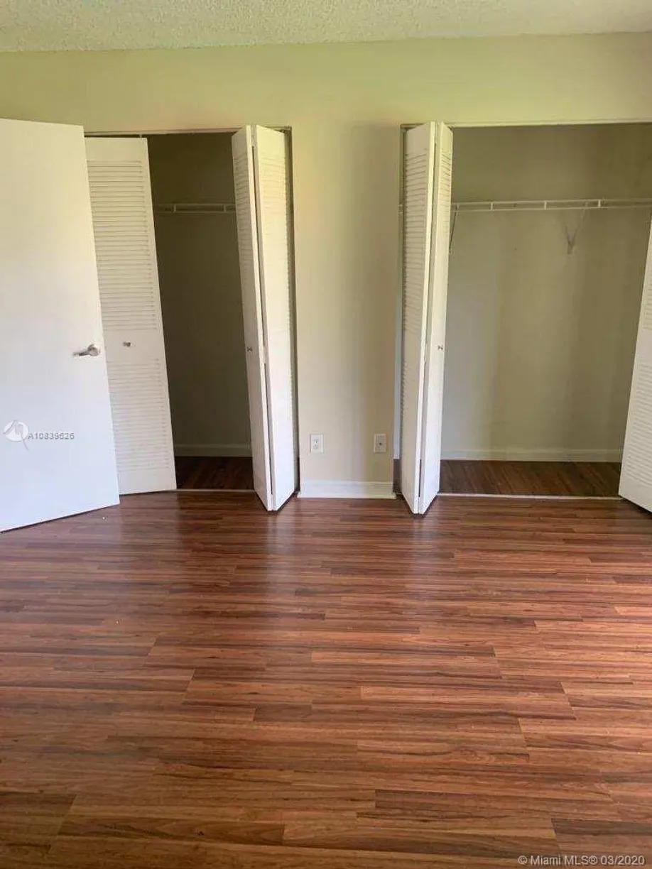 South Florida Real Estate | View 1723 W Meadows Cir W, 1723 | Listing