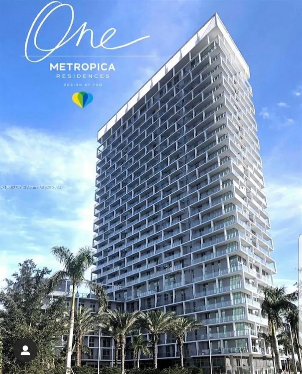 South Florida Real Estate | View 2000 Metropica Way, 505 | 1 Bed, 1 Bath