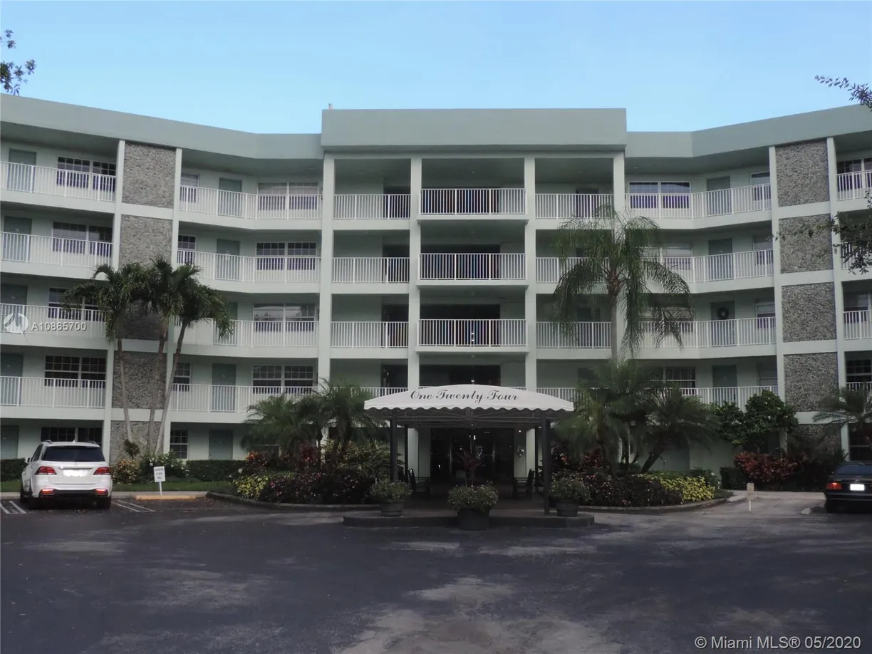 South Florida Real Estate | View 806 Cypress Grove Ln, 205 | 2 Beds, 2 Baths