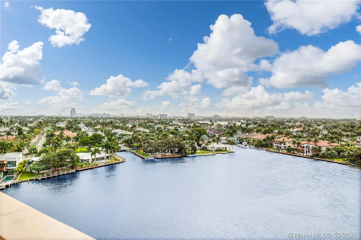 South Florida Real Estate | View 333 Sunset Dr, 802 | 4 Beds, 5 Baths