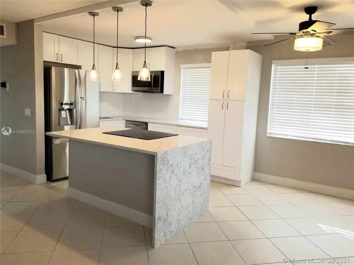South Florida Real Estate | View 431 Saxony I, 431 | 2 Beds, 2 Baths