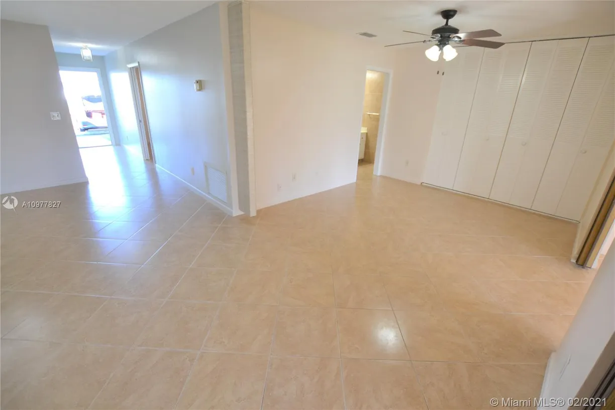 South Florida Real Estate | View 2886 Fernley Dr E, 31 | 2 Beds, 2 Baths