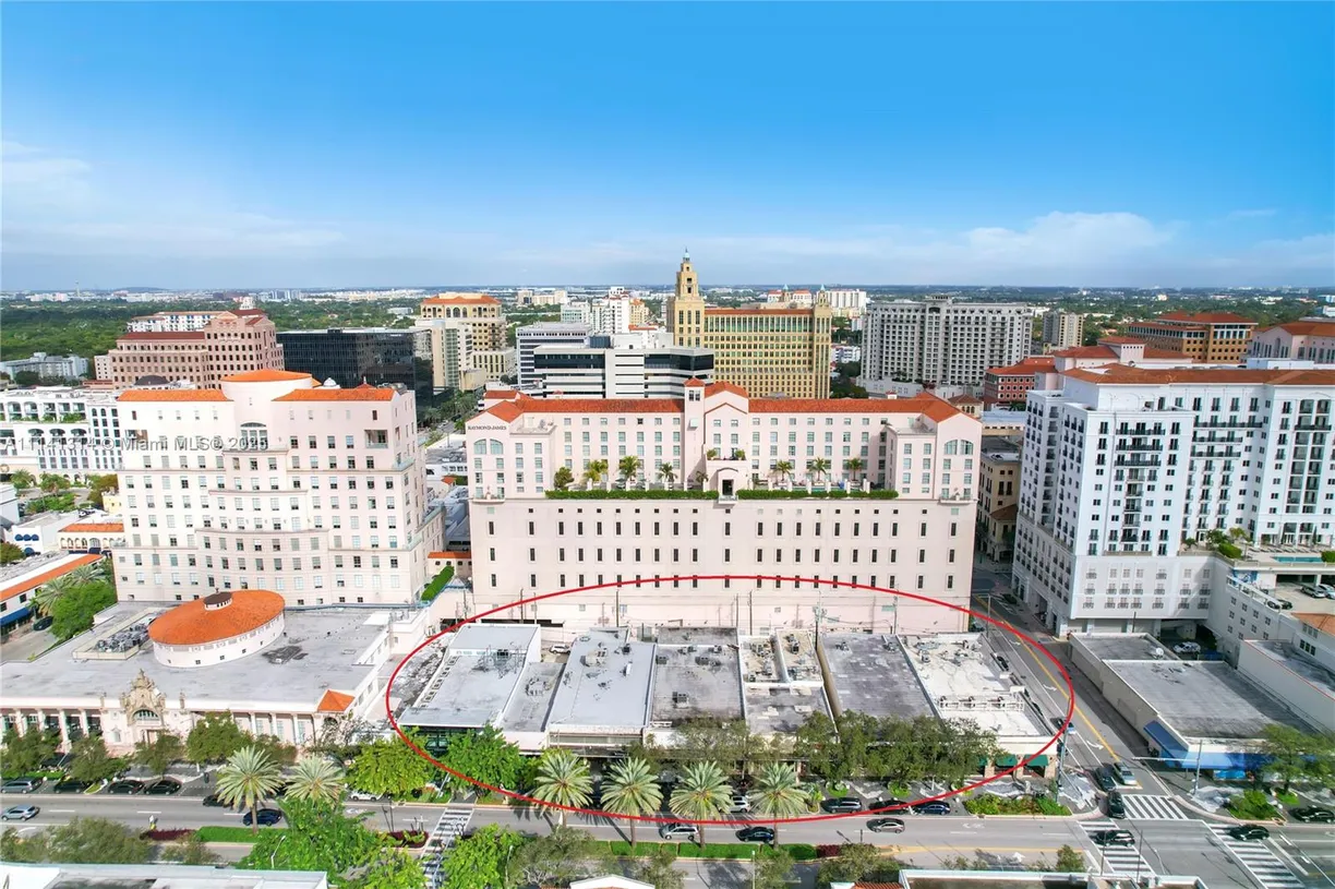 South Florida Real Estate | View 99 Miracle Mile- RESTAURANT FOR SALE | Listing