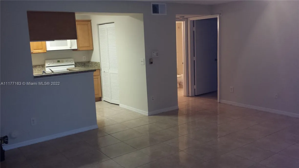 South Florida Real Estate | View 4055 W Mcnab Rd, H106 | Listing