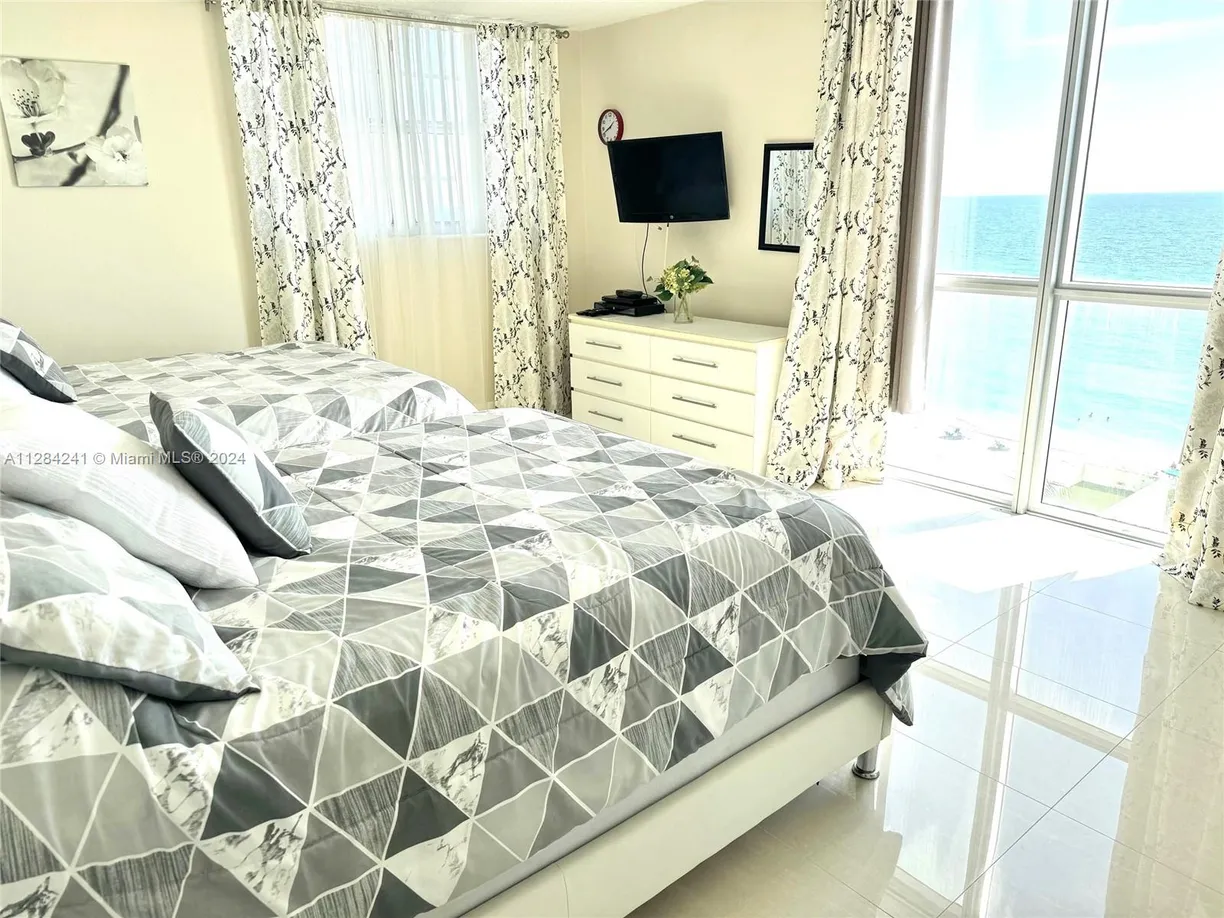 South Florida Real Estate | View 3901 S Ocean Dr, 8E | Listing