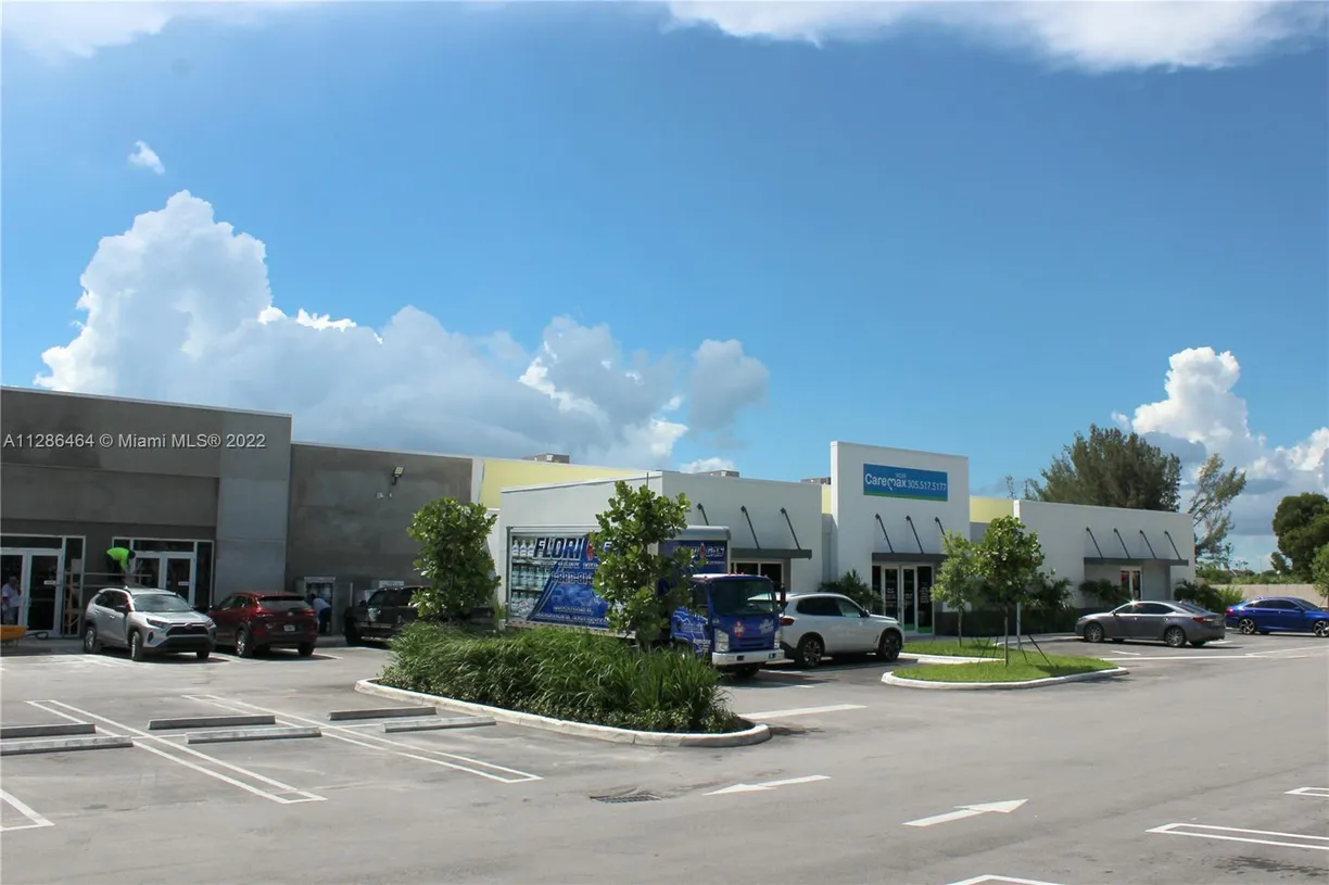 South Florida Real Estate | View  | Listing