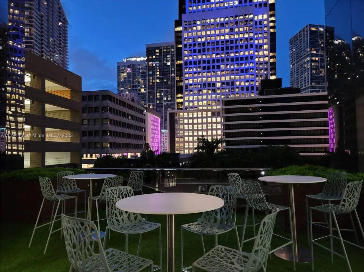 South Florida Real Estate | View 800 Brickell Ave, 4 | Listing