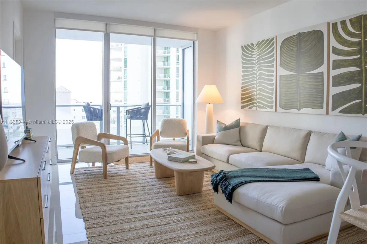 South Florida Real Estate | View 1300 Brickell Bay Dr, 1608 | Listing
