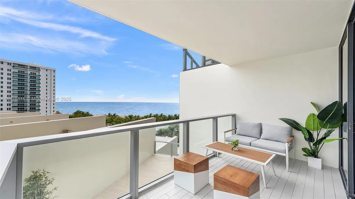 South Florida Real Estate | View 2201 Collins Ave, 811 | Listing