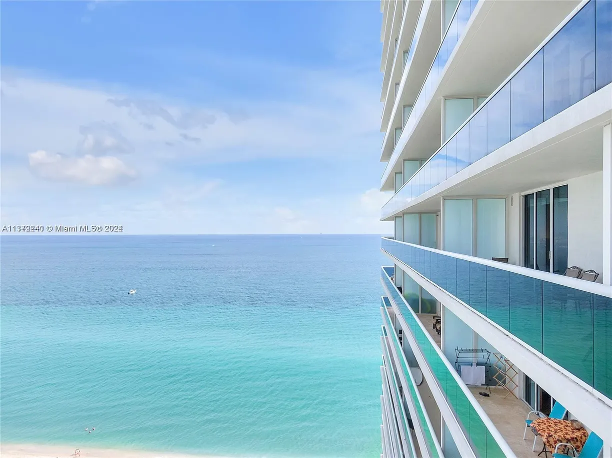 South Florida Real Estate | View 1830 S Ocean Dr, 2010 | 2 Beds, 2 Baths