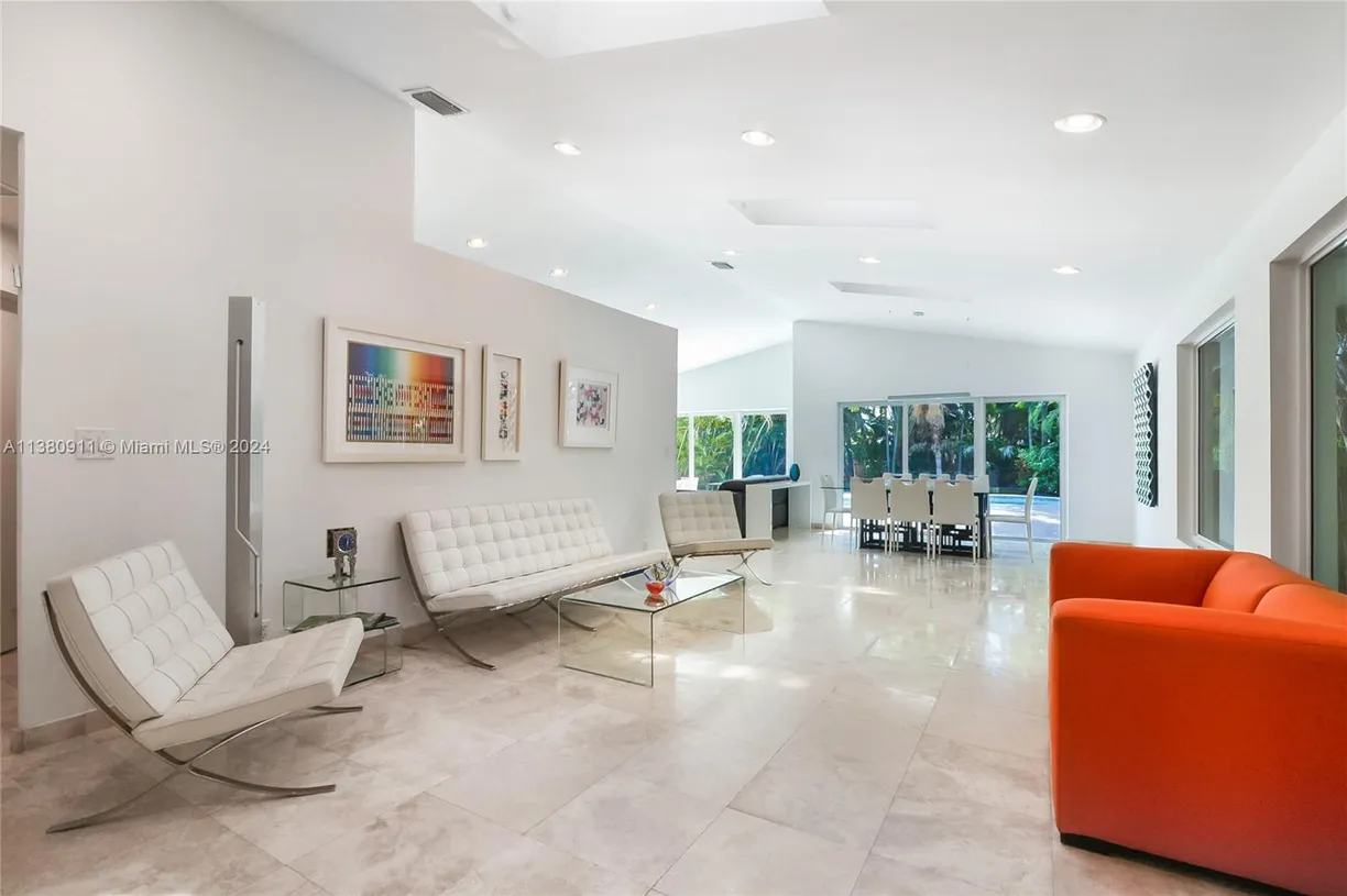 South Florida Real Estate | View 147 Golden Beach Dr | Listing