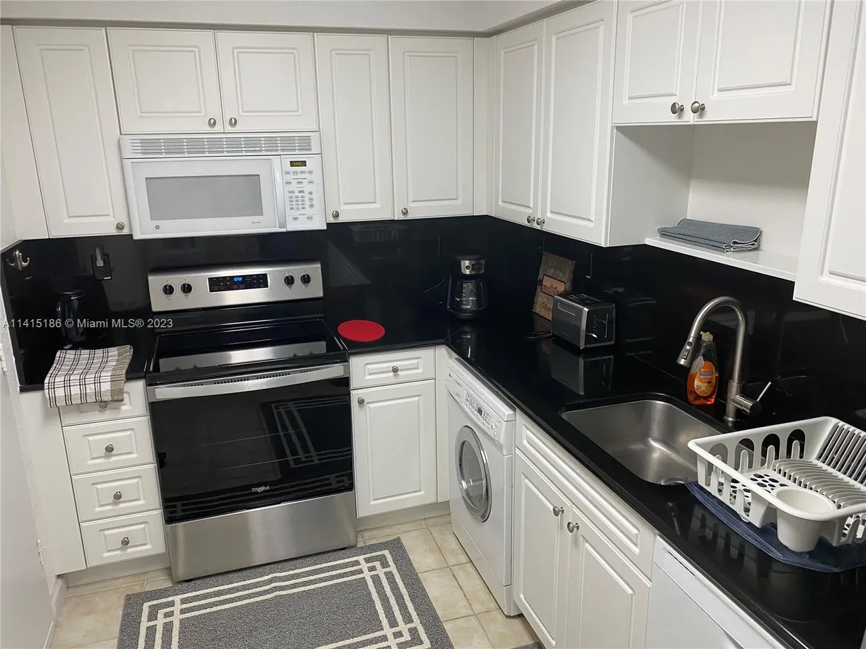 South Florida Real Estate | View 2501 S Ocean Dr, 828 | 1 Bed, 1 Bath
