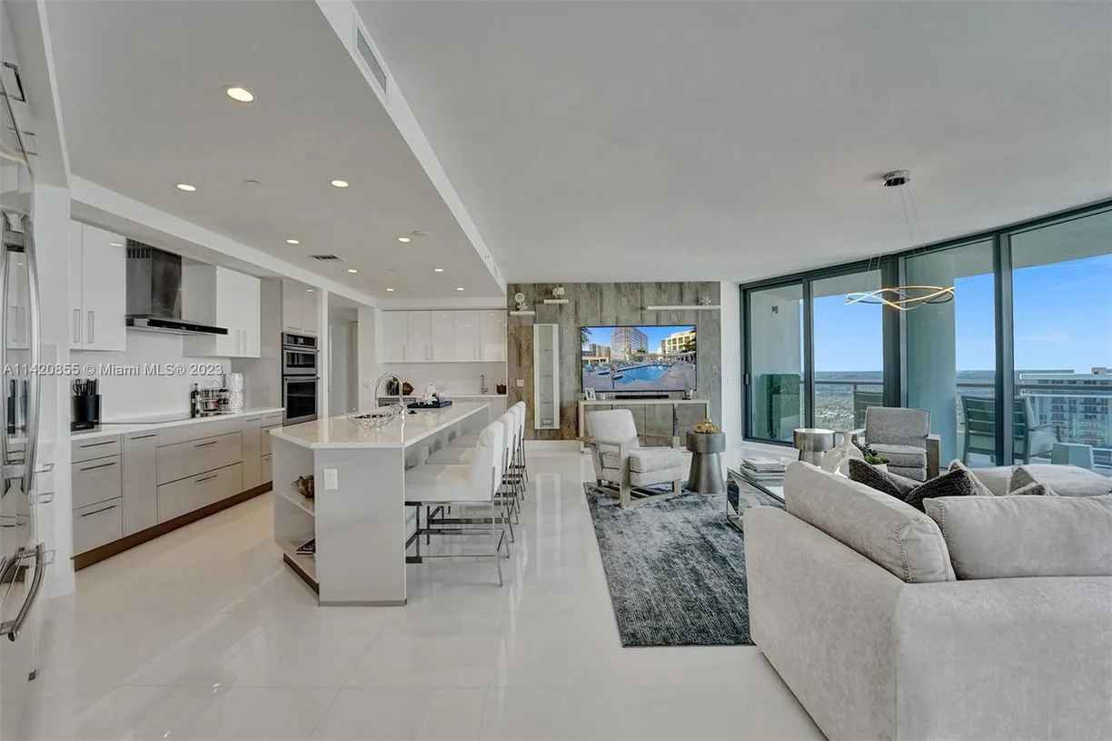 South Florida Real Estate | View 100 Las Olas Blvd, 3703 | 3 Beds, 3 Baths