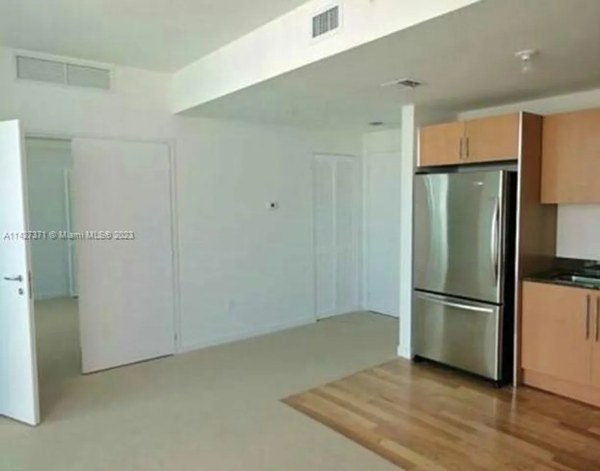 South Florida Real Estate | View 300 S Biscayne Blvd, T-1703 | Listing