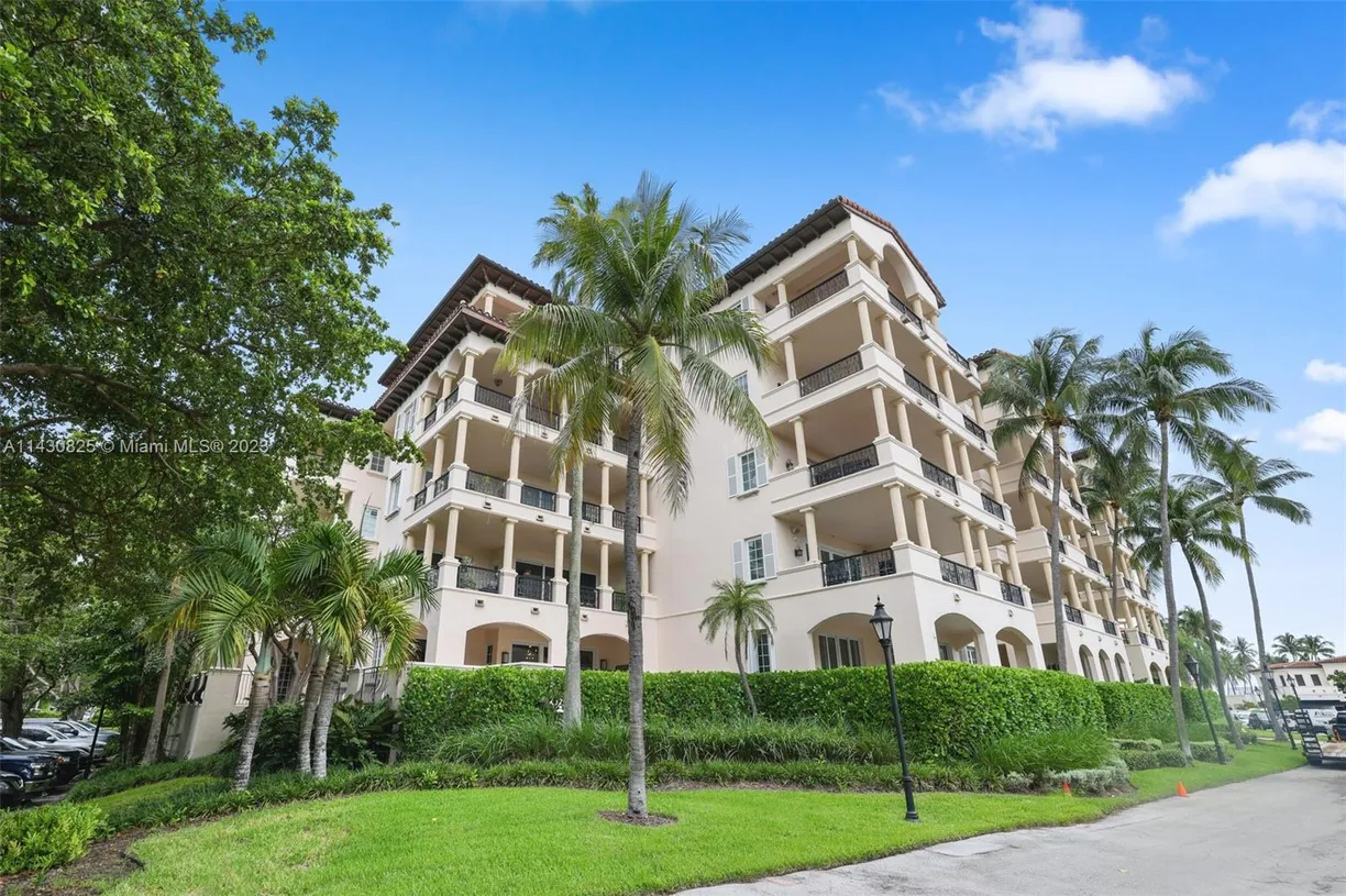 South Florida Real Estate | View 19116 Fisher Island Dr, 19116 | 3 Beds, 3 Baths