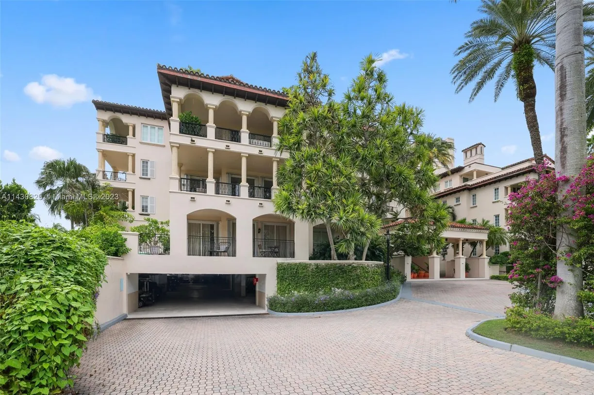 South Florida Real Estate | View 19116 Fisher Island Dr, 19116 | Listing