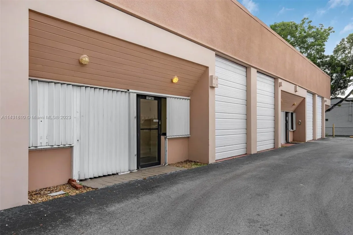 South Florida Real Estate | View 12165 SW 131st Ave, 19 | Listing