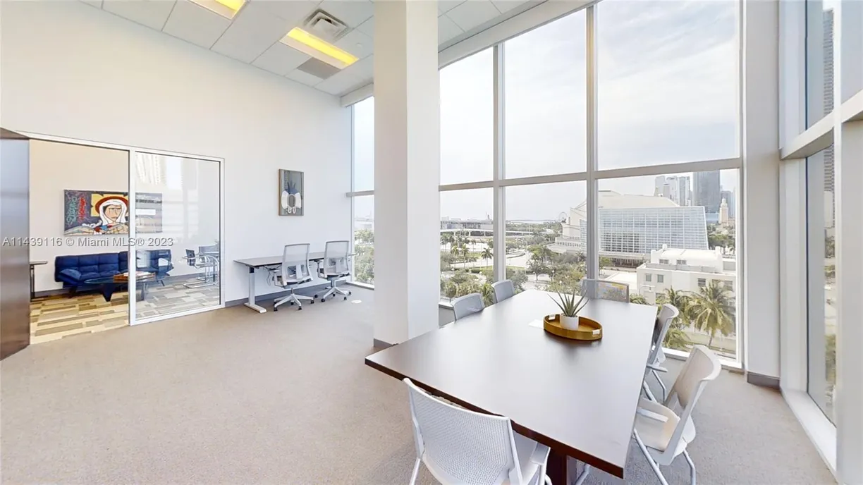 South Florida Real Estate | View 1501 Biscayne Blvd, 5C