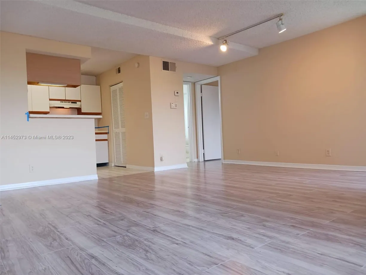 South Florida Real Estate | View 4005 W Mcnab Rd, C207 | 1 Bed, 1 Bath