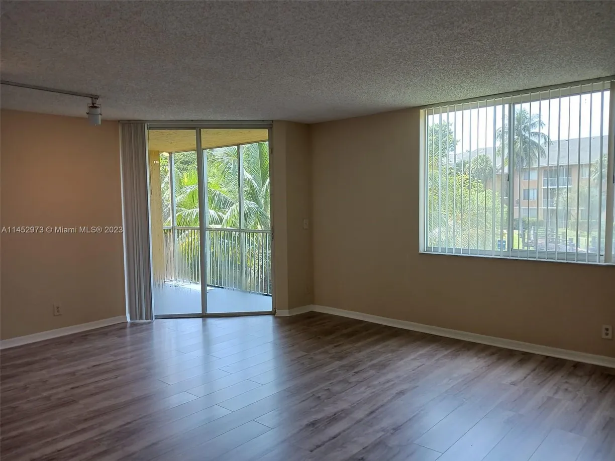 South Florida Real Estate | View 4005 W Mcnab Rd, C207 | Listing