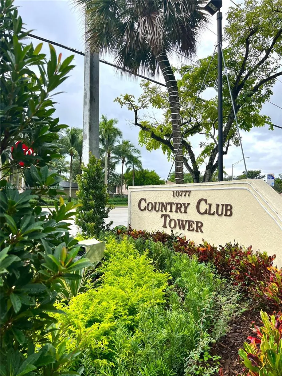 South Florida Real Estate | View 10777 Sample Rd, 1009 | 1 Bed, 1 Bath
