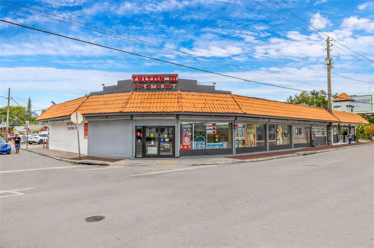 South Florida Real Estate | View 1707 SW 5th St