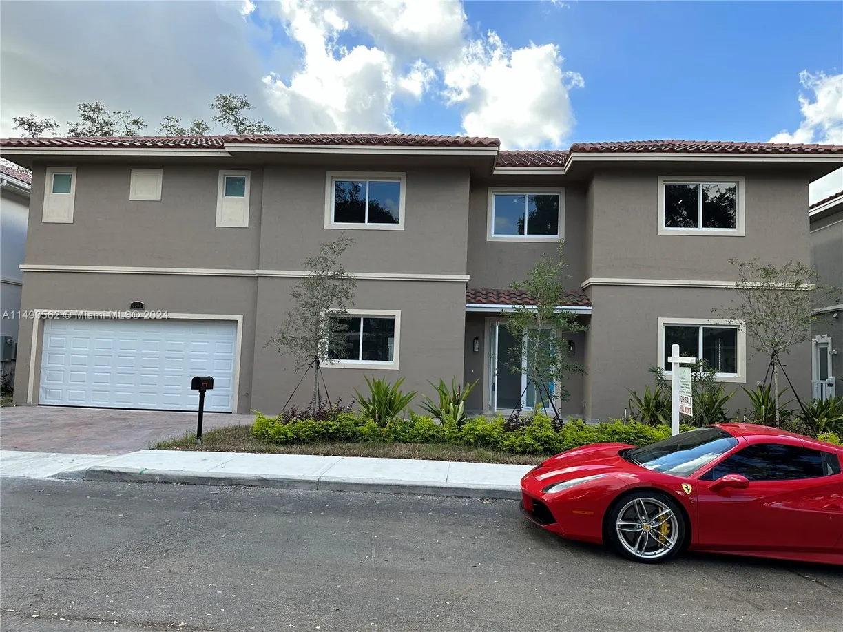 South Florida Real Estate | View 3562 Forest View Cir | Listing