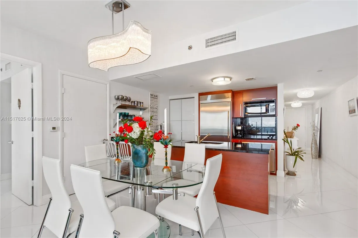 South Florida Real Estate | View 1830 S OCEAN DR, UP5010 | Listing