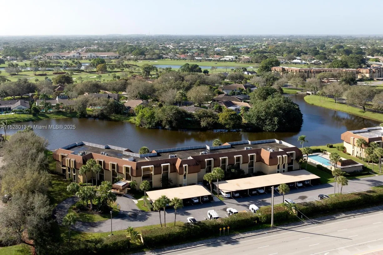 South Florida Real Estate | View 5188 Woodland Lakes Dr, 337 | Listing