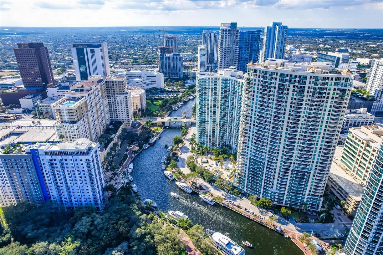 South Florida Real Estate | View 411 New River Dr E, 3406 | 3 Beds, 3 Baths