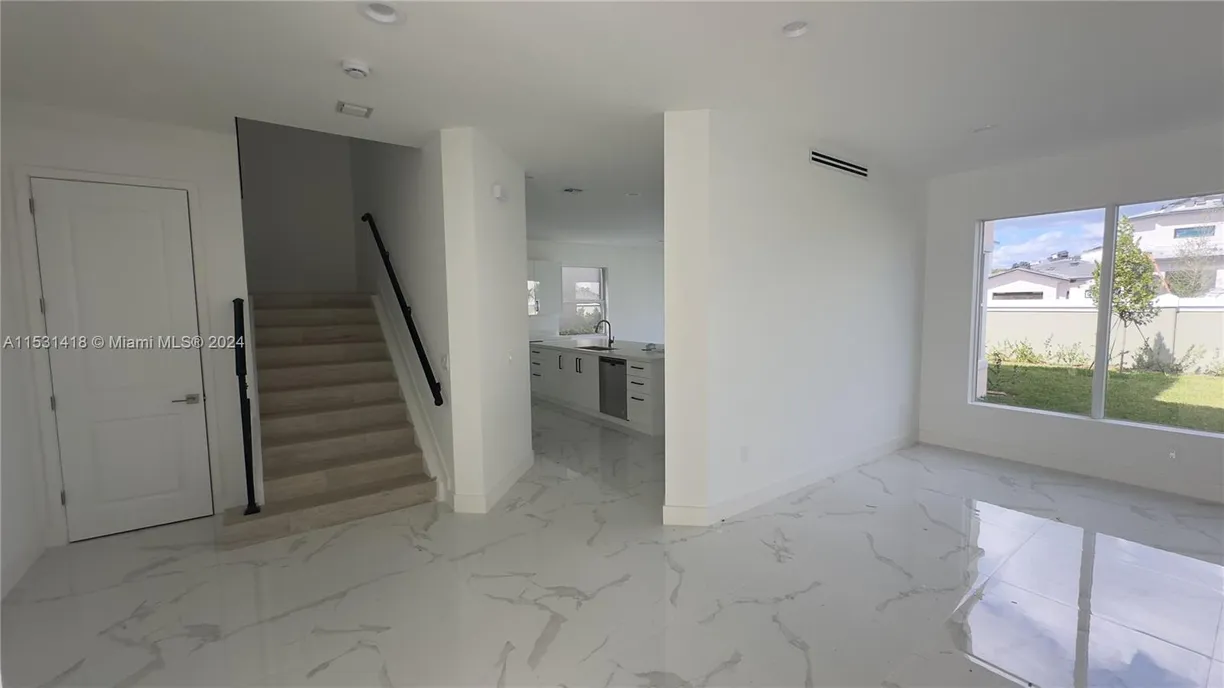 South Florida Real Estate | View 3523 Forest View Cir | 5 Beds, 4 Baths