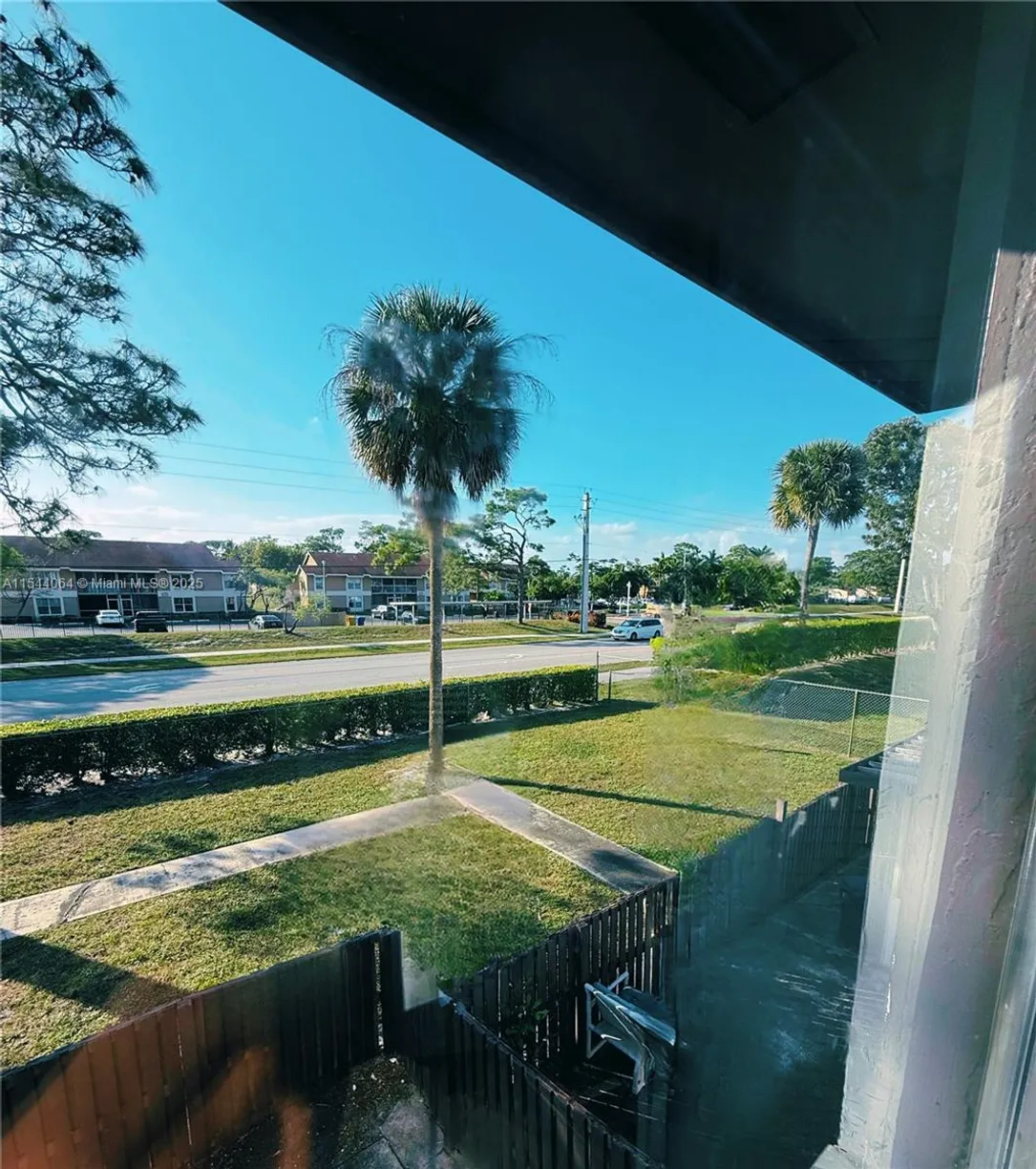 South Florida Real Estate | View 2106 Sherwood Forest Blvd, 17 | 2 Beds, 1 Bath