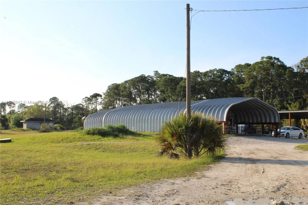 South Florida Real Estate | View 2470 Hendry Isles Blvd