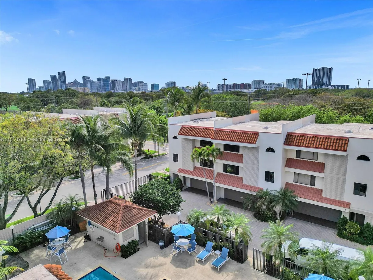 South Florida Real Estate | View 1401 NE 9th St, 3 | 3 Beds, 2 Baths