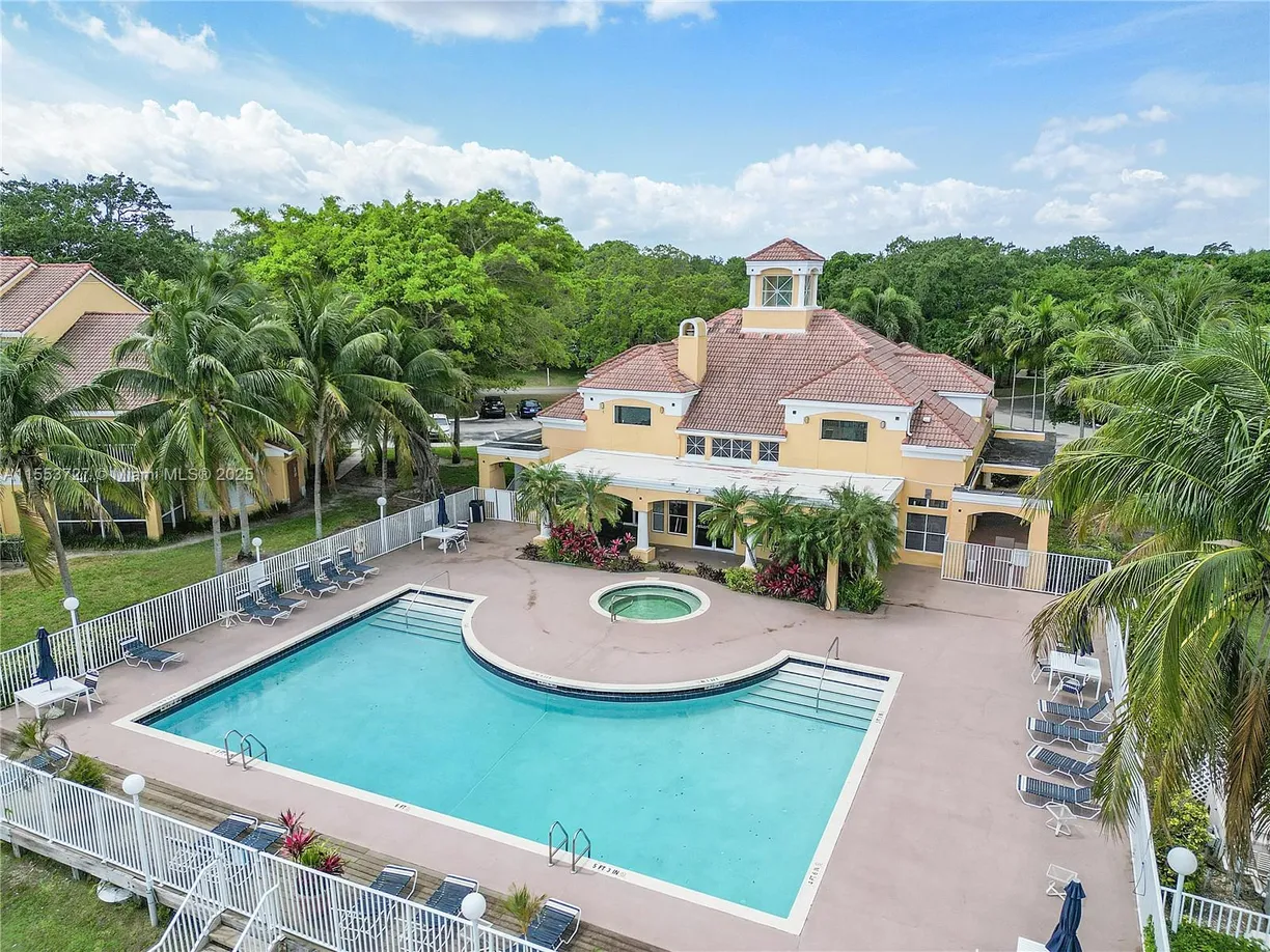 South Florida Real Estate | View 2622 NW 33rd St, 2002 | 1 Bed, 1 Bath