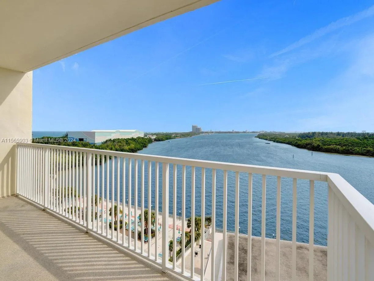 South Florida Real Estate | View 300 Bayview Dr, 906 | 3 Beds, 2 Baths