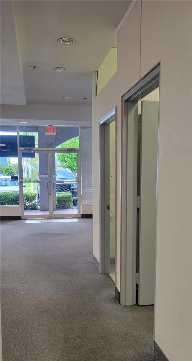 South Florida Real Estate | View  | Listing