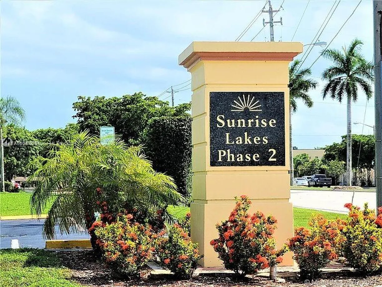 South Florida Real Estate | View 8300 W Sunrise Lakes Blvd, 102 | 2 Beds, 2 Baths